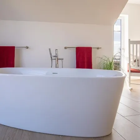 Mit Sauna, Kamin Und Wasserblick Casa vacanze *